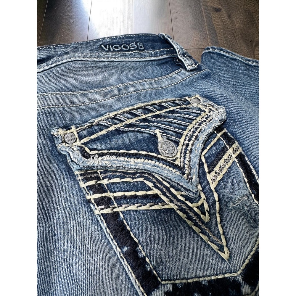 Vigoss Women 14 Capri Jeans Medium Wash Distressed Embroidered Flap Pocket Blue - Picture 3 of 9